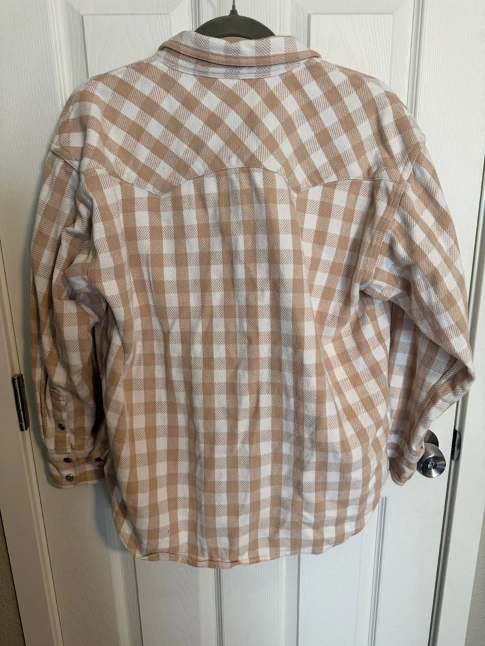 J.Crew Plaid Heavy Weight Flannel Shirt Size 6 Beige White Classic Button Up - Picture 7 of 7